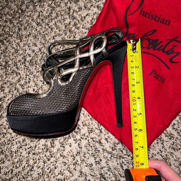 Stunning Authentic Christian Louboutin Slingbacks - Picture 8 of 9